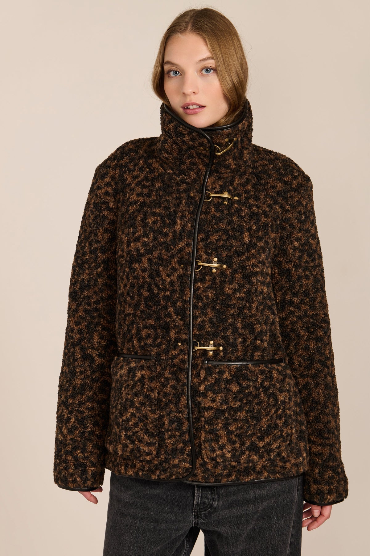 Leopard Fleece Jacket with Toggle Fastening – Casual Wear, Outdoor Activities