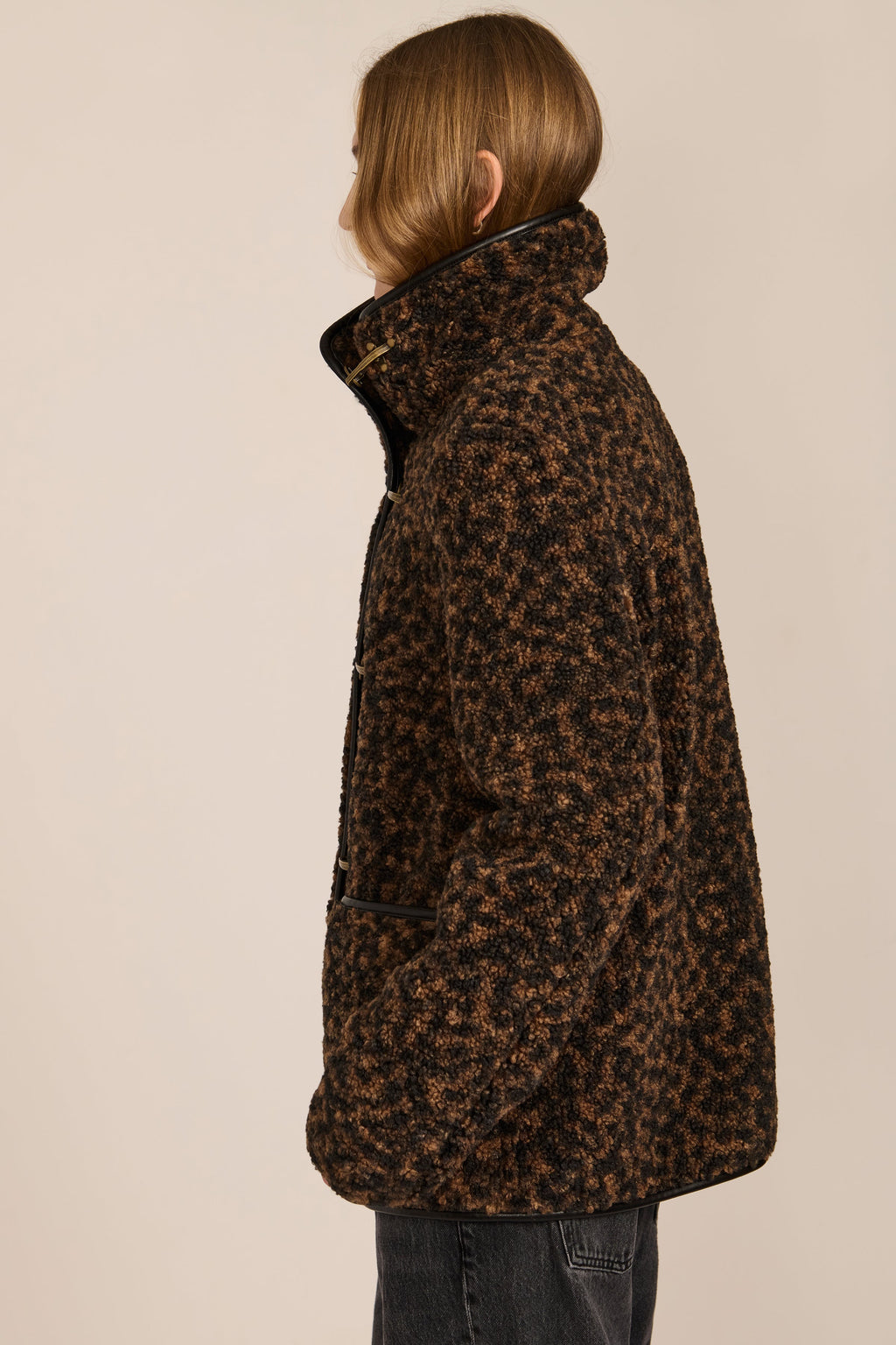 Leopard Fleece Jacket with Toggle Fastening – Casual Wear, Outdoor Activities