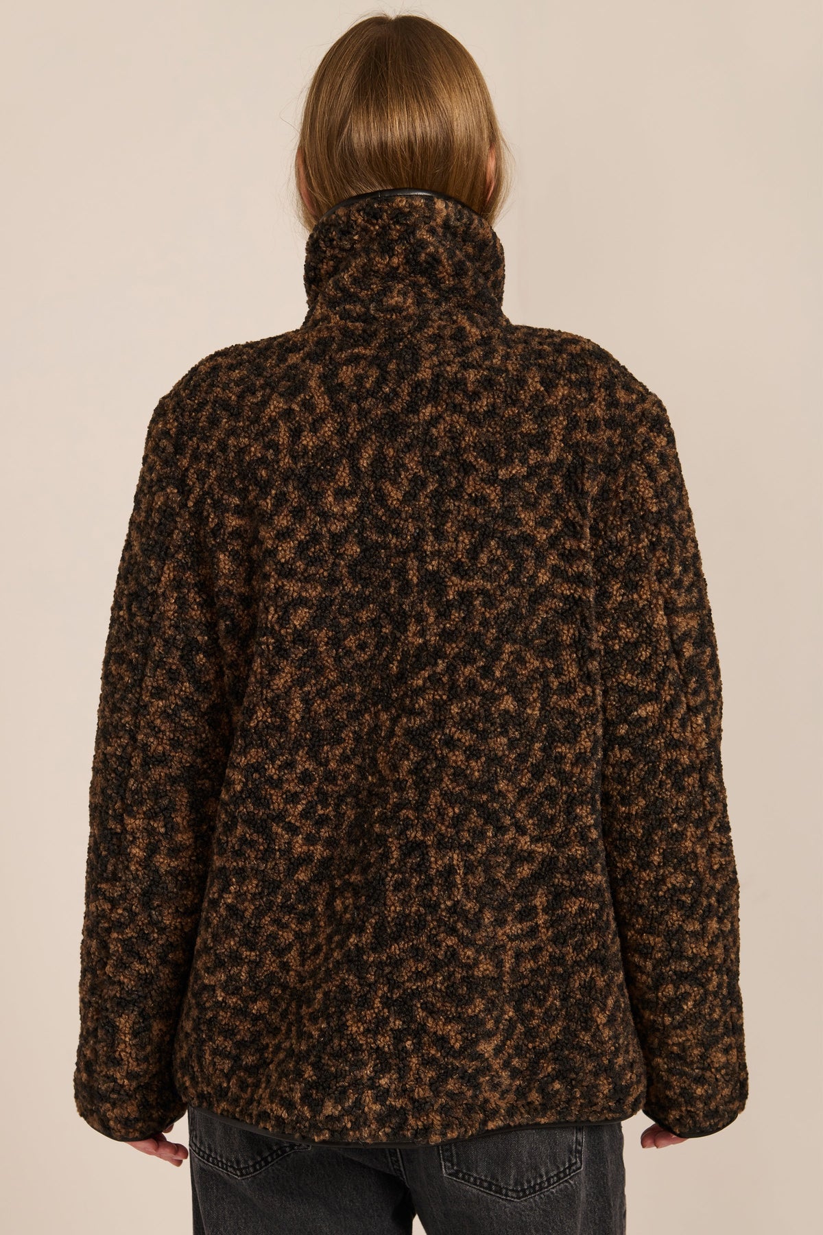 Leopard Fleece Jacket with Toggle Fastening – Casual Wear, Outdoor Activities