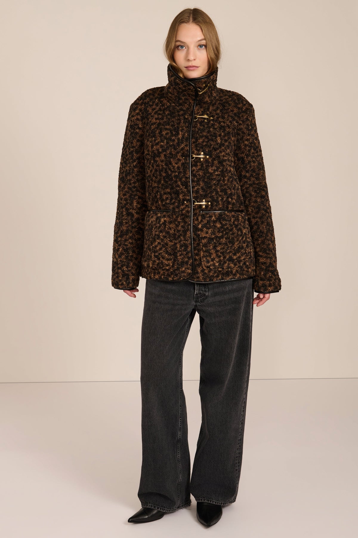 Leopard Fleece Jacket with Toggle Fastening – Casual Wear, Outdoor Activities