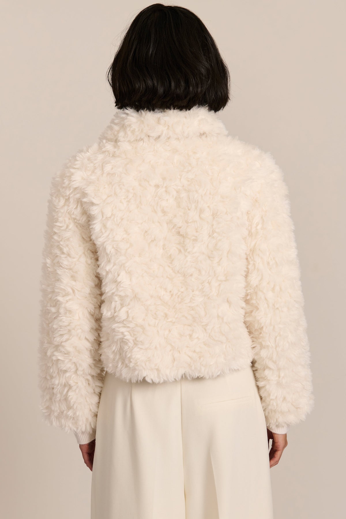 Curly Faux Fur Jacket – Cosy Winter Layer, Casual Outing