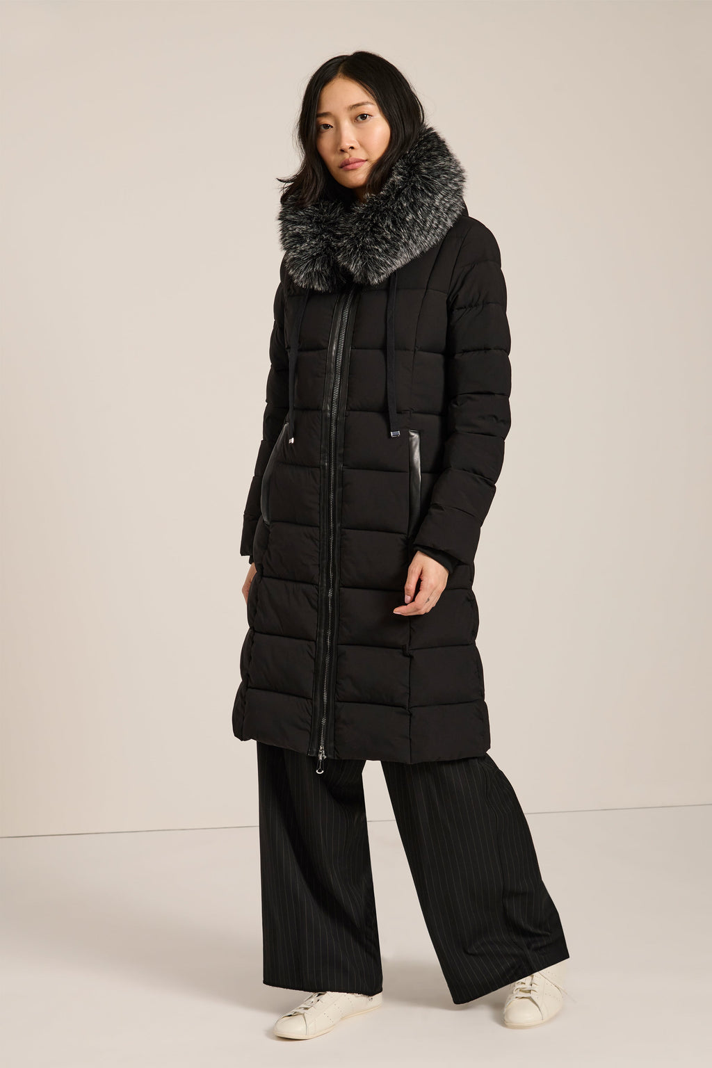 Hooded Puffer Coat with Faux Fur Trim – Winter, Casual Wear