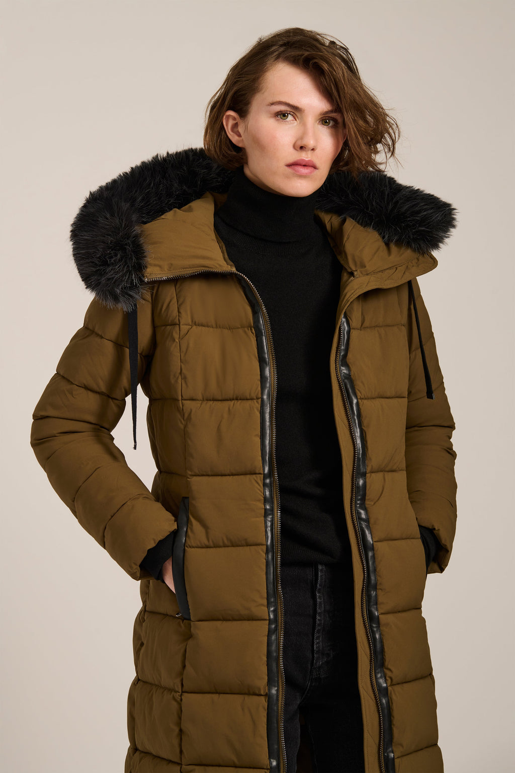 Hooded Faux Fur Puffer Coat – Warm Winter Layer, Casual Wear
