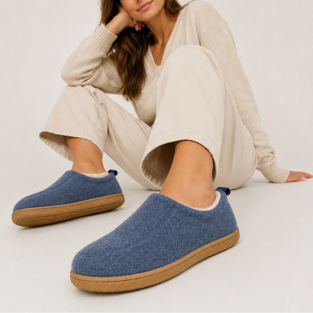 Unisex Orthopaedic Slippers – Warm Fleece Lined, Supportive House Shoes – Comfort, Relaxation