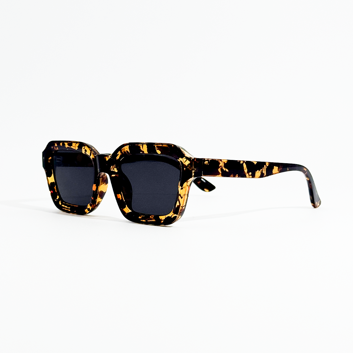 Havana Noir black lens square sunglasses with a tortoiseshell frame and UV400 protection.