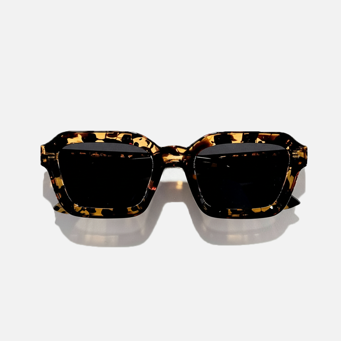 Havana Noir black lens square sunglasses with tortoise shell frames.