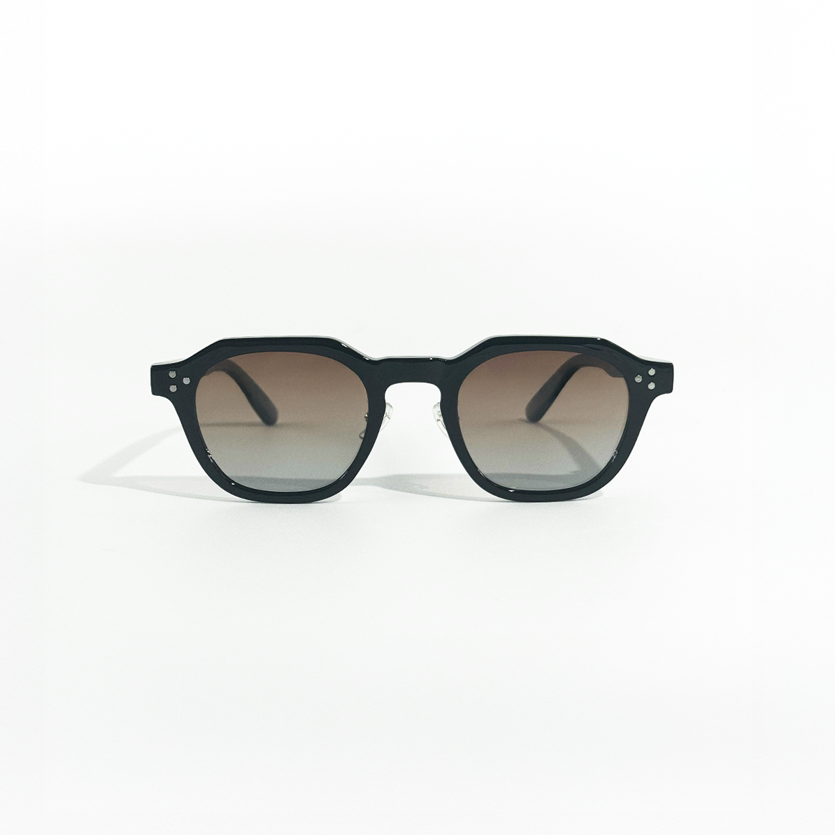 Silver Shadow black frame panto sunglasses with silver gradient lenses, UV 400 protection.
