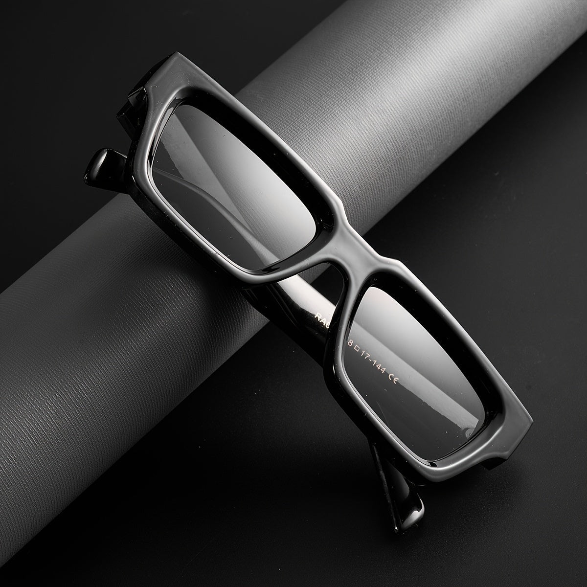 Unisex Sunglasses Polycarbonate Construction Retro Style Outdoor Eyewear Black-Sunglasses-SANGLASSES-SANGLASSES